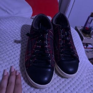 Plaid Low Ride Shoes